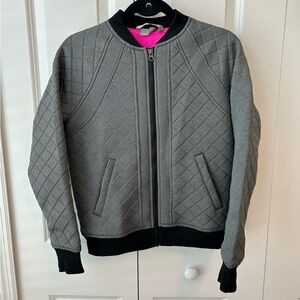 Athleta Quilted Infusion Bomber Jacket‎ Womens Size S Midweight Soft Gray Black
